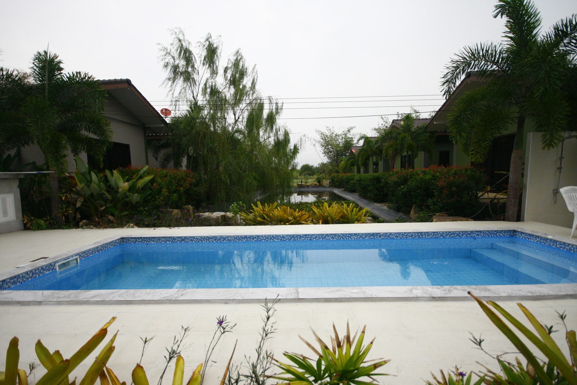 Long Lake Resort Chonburi Ngoại thất bức ảnh