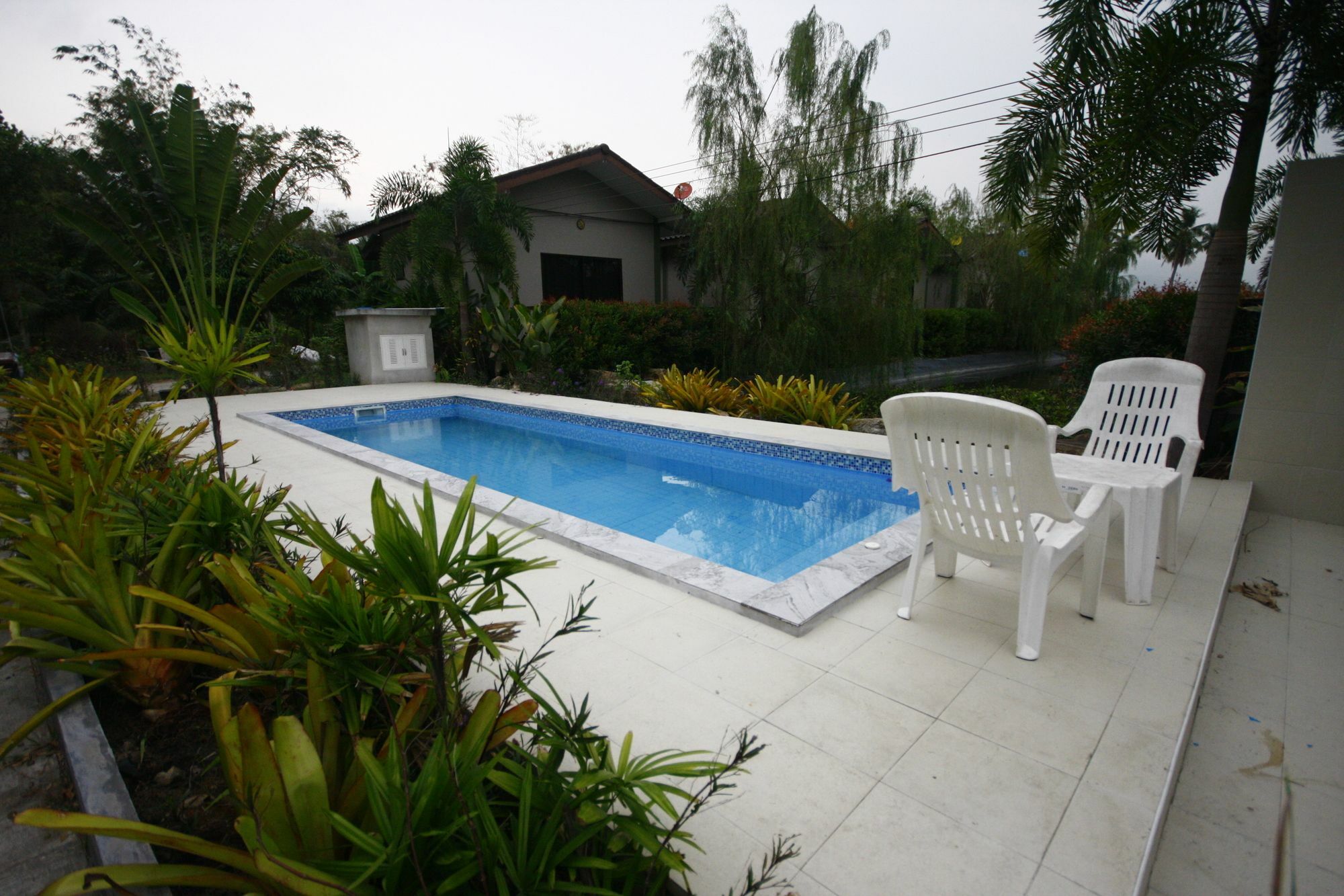 Long Lake Resort Chonburi Ngoại thất bức ảnh